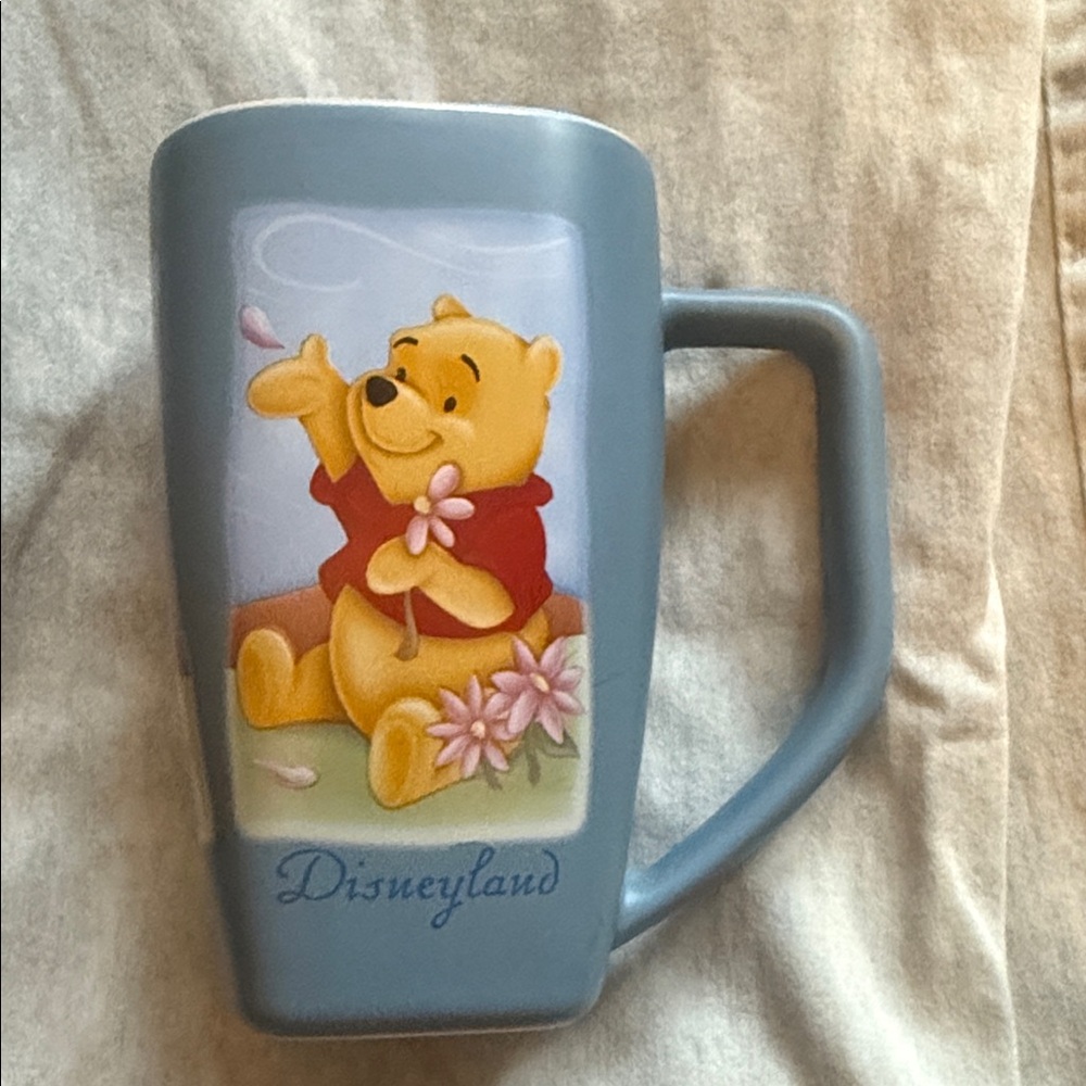 Disneyland Winnie the Pooh Mug